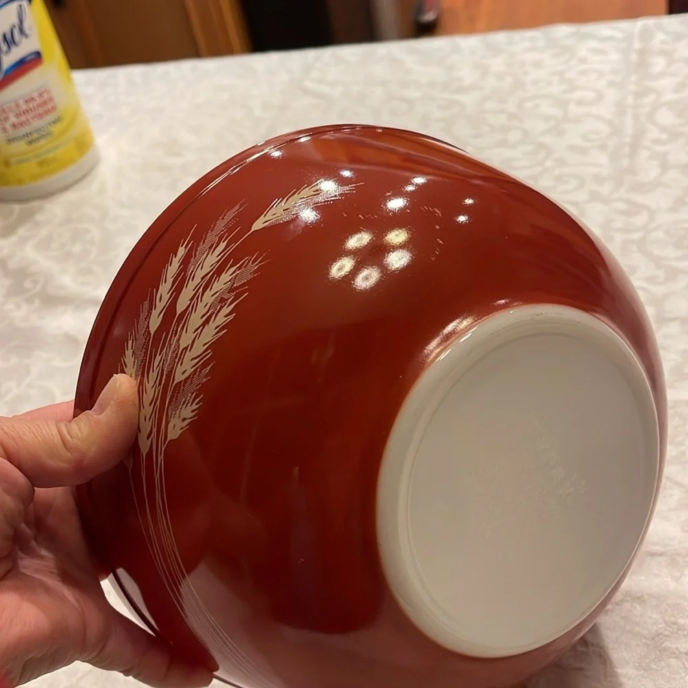 Vintage Pyrex  bowl 403 2.5 QT ovenware Corning NY USA